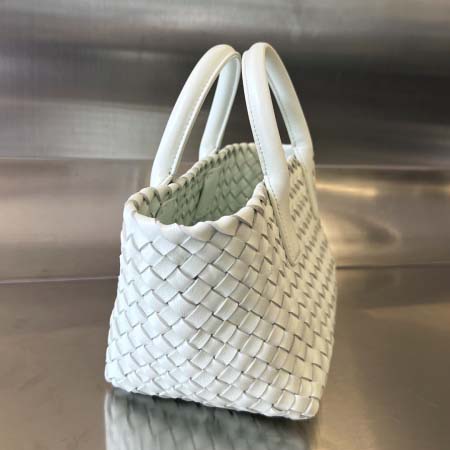 2025年7月7日入荷新作 Bottega Veneta Mini Cabat  709464   20x15x12   極品/正規品同様/人気/革/バッグ/AJ工場