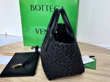 2025年7月7日入荷新作 Bottega Veneta Mini Cabat  709464   20x15x12   極品/正規品同様/人気/革/バッグ/AJ工場