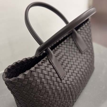 2025年7月7日入荷新作#BCabat 608810  Logo  Bottega Veneta  45cm  32x23x16    極品/正規品同様/人気/革/バッグ/AJ工場