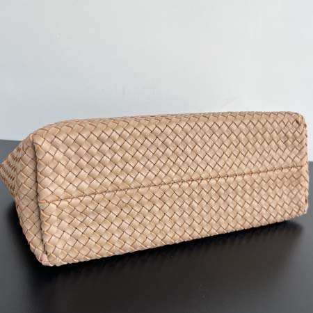 2025年7月7日入荷新作#BCabat608811  Logo  Bottega Veneta  51x45x20   極品/正規品同様/人気/革/バッグ/AJ工場