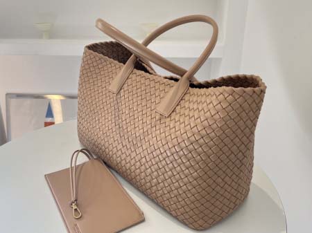 2025年7月7日入荷新作#BCabat608811  Logo  Bottega Veneta  51x45x20   極品/正規品同様/人気/革/バッグ/AJ工場