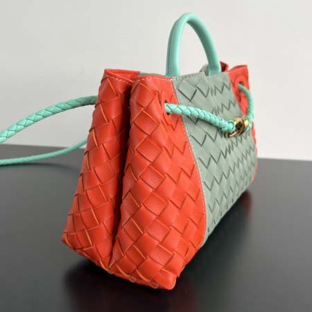 2025年7月7日入荷新作Bottega Veneta Andiamo   796605    29x18x10   極品/正規品同様/人気/革/バッグ/AJ工場