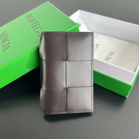 2025年7月7日入荷新作Bottega Veneta 649602    11x7.5    極品/正規品同様/人気/革/バッグ/AJ工場