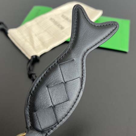 2025年7月7日入荷新作 Bottega Veneta 806109  15x2  極品/正規品同様/人気/革/バッグ/AJ工場