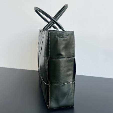 2025年7月7日入荷新作 Bottega Veneta Arco Tote 766969 ipad  :46*34*11  極品/正規品同様/人気/革/バッグ/AJ工場