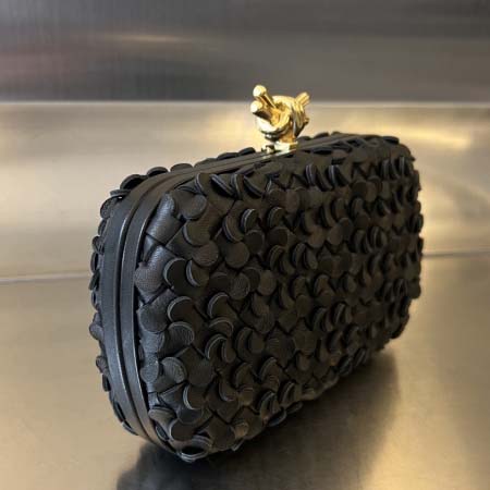 2025年7月7日入荷新作 Bottega Veneta Kont 717622  /   19*11.5*5P極品/正規品同様/人気/革/バッグ/AJ工場