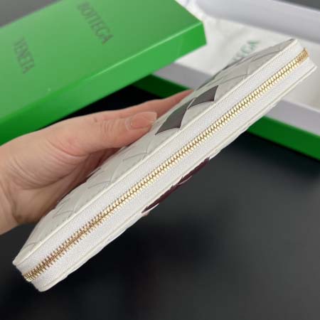 2025年7月7日入荷新作 Bottega Veneta  593217  /  19x10x2 極品/正規品同様/人気/革/バッグ/AJ工場