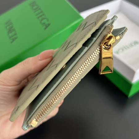 2025年7月7日入荷新作 Bottega Veneta  742330  11.5x9 極品/正規品同様/人気/革/バッグ/AJ工場