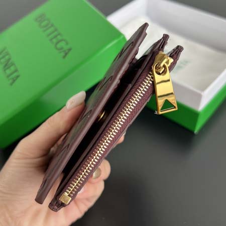 2025年7月7日入荷新作 Bottega Veneta  742330  11.5x9 極品/正規品同様/人気/革/バッグ/AJ工場