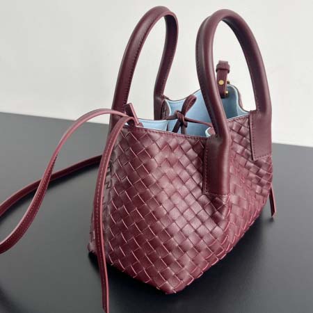 2025年7月7日入荷新作 Bottega Veneta   826830     SIZE:10*7.5*6*5.極品/正規品同様/人気/革/バッグ/AJ工場