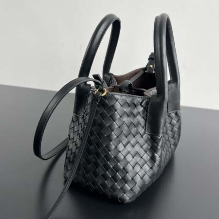 2025年7月7日入荷新作 Bottega Veneta   826830     SIZE:10*7.5*6*5.極品/正規品同様/人気/革/バッグ/AJ工場
