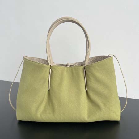 2025年7月7日入荷新作 Bottega Veneta   826830     SIZE:10*7.5*6*5極品/正規品同様/人気/革/バッグ/AJ工場