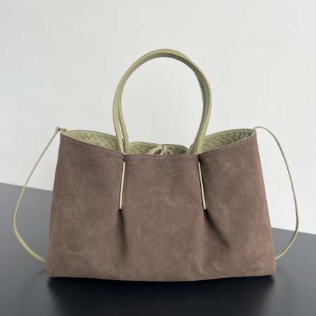 2025年7月7日入荷新作 Bottega Veneta 新作 小号Ciao Ciao  835835     SIZE:26x19x10.5 極品/正規品同様/人気/革/バッグ/AJ工場