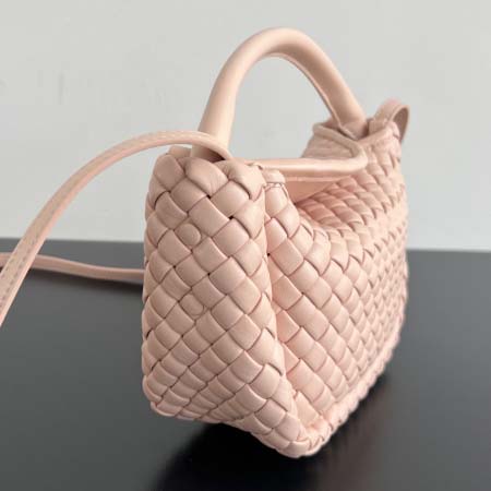 2025年7月7日入荷新作 Bottega Veneta 新作    805739     SIZE:23*11*8 極品/正規品同様/人気/革/バッグ/AJ工場