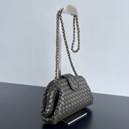2025年7月7日入荷新作 Bottega Veneta 新作Lauren 1980    804038    SIZE:27x15x8 極品/正規品同様/人気/革/バッグ/AJ工場
