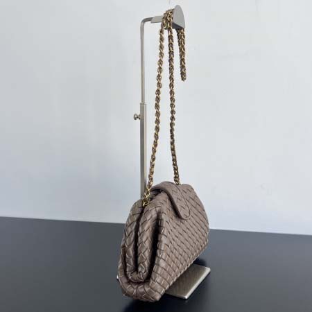 2025年7月7日入荷新作 Bottega Veneta 新作Lauren 1980    804038    SIZE:27x15x8 極品/正規品同様/人気/革/バッグ/AJ工場