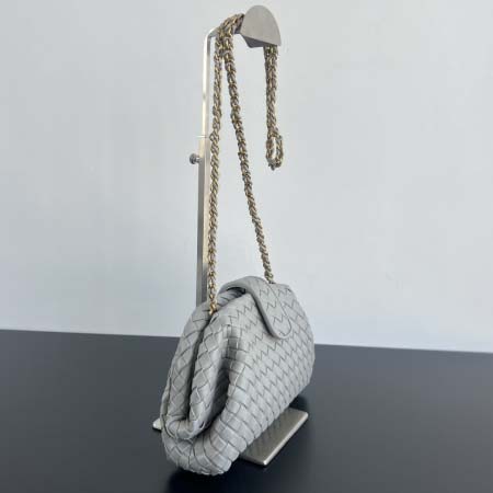 2025年7月7日入荷新作 Bottega Veneta 新作Lauren 1980    804038    SIZE:27x15x8 極品/正規品同様/人気/革/バッグ/AJ工場