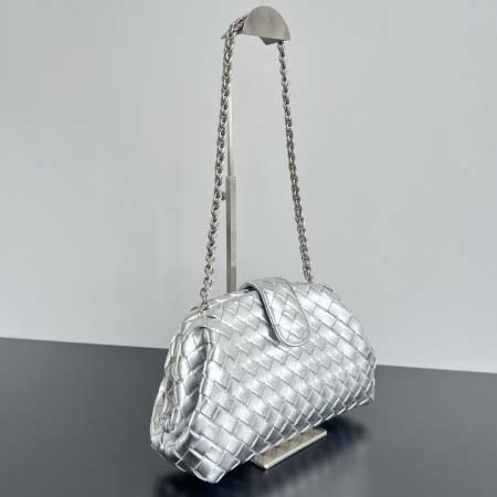 2025年7月7日入荷新作 Bottega Veneta 新作Lauren 1980    785807     SIZE:31.5x16.5x11 極品/正規品同様/人気/革/バッグ/AJ工場