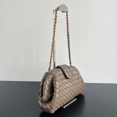 2025年7月7日入荷新作 Bottega Veneta 新作Lauren 1980    785807     SIZE:31.5x16.5x11 極品/正規品同様/人気/革/バッグ/AJ工場