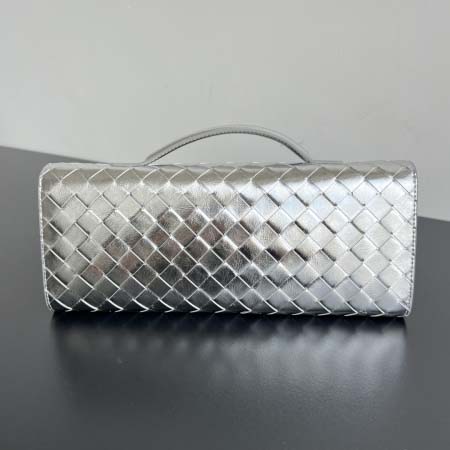 2025年7月7日入荷新作 Bottega Veneta Clutch    741511      SIZE:31x13x3 極品/正規品同様/人気/革/バッグ/AJ工場