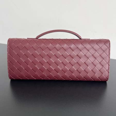2025年7月7日入荷新作 Bottega Veneta Clutch    741511      SIZE:31x13x3 極品/正規品同様/人気/革/バッグ/AJ工場