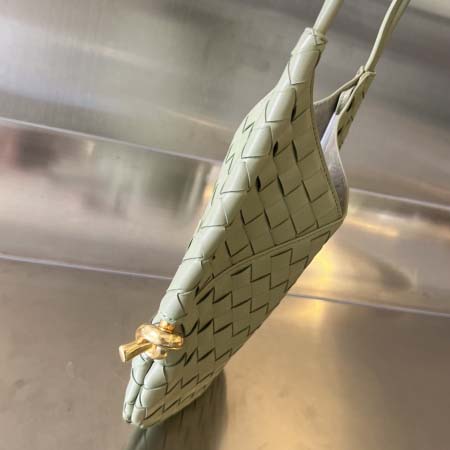 2025年7月8日入荷新作#Bottega Veneta   2023  740898    hin30x26x2CM極品/正規品同様/人気/革/バッグ/AJ工場