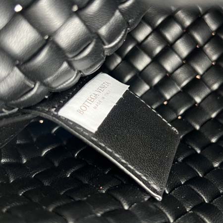 2025年7月8日入荷新作#Bottega Veneta   2023Clicker 730969  bottega      38x25x10極品/正規品同様/人気/革/バッグ/AJ工場