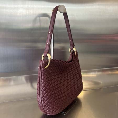 2025年7月8日入荷新作#Bottega Veneta   2023Clicker 730969  bottega      38x25x10極品/正規品同様/人気/革/バッグ/AJ工場