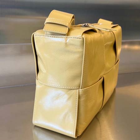 2025年7月8日入荷新作#B  731165   bv[][]28x18x9 極品/正規品同様/人気/革/バッグ/AJ工場