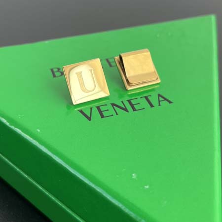 2025年7月8日入荷新作BV  Clip~ 26   1.65*1.65 極品/正規品同様/人気/革/バッグ/AJ工場