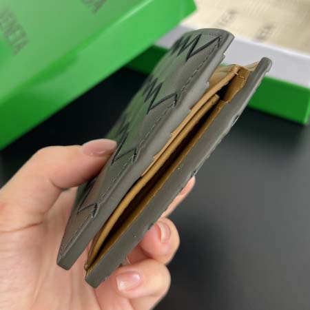 2025年7月9日入荷新作#Bottega Veneta 605722  11x9.5 極品/正規品同様/人気/革/バッグ/AJ工場