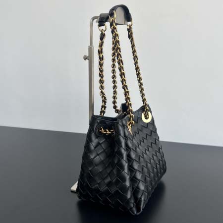 2025年7月9日入荷新作#Bottega Veneta  817175  Size21X17X16.5cm 極品/正規品同様/人気/革/バッグ/AJ工場