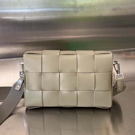 2025年7月9日入荷新作#Bottega Veneta 741777 23x15x5 極品/正規品同様/人気/革/バッグ/AJ工場