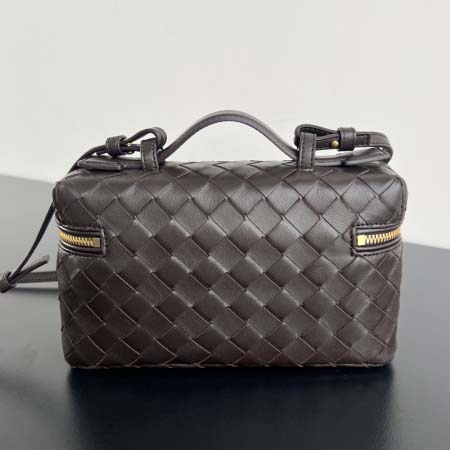 2025年7月9日入荷新作#Bottega Veneta  Vanity Case 789109 22x12.5x5 極品/正規品同様/人気/革/バッグ/AJ工場