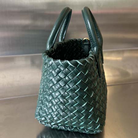 2025年7月9日入荷新作#Bottega Veneta Mini Cabat  717712 3  20x15x12 極品/正規品同様/人気/革/バッグ/AJ工場