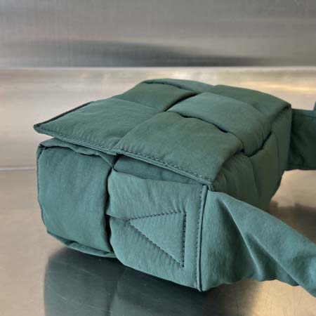 2025年7月9日入荷新作#Bottega Veneta  755182 23x14x7.5 極品/正規品同様/人気/革/バッグ/AJ工場