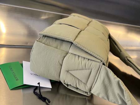 2025年7月9日入荷新作#Bottega Veneta#628951  Cassette  S30x15cm  極品/正規品同様/人気/革/バッグ/AJ工場