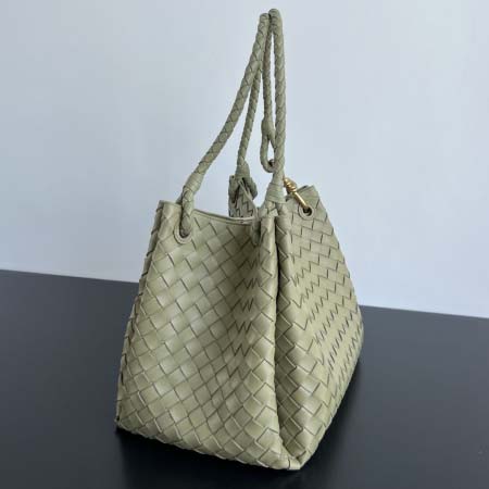 2025年7月9日入荷新作#Bottega Venetaintrecciato  796571   mini #Bottega Veneta  knot    Size30X26X20cm  極品/正規品同様/人気/革/バッグ/AJ工場