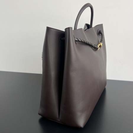 2025年7月9日入荷新作#Bottega Veneta   Andiamo  42x35x18  極品/正規品同様/人気/革/バッグ/AJ工場