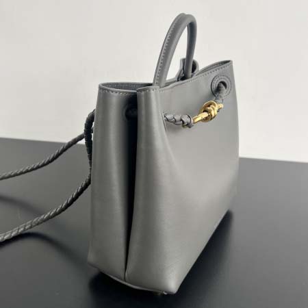 2025年7月9日入荷新作#Bottega Veneta Andiamo810213 knot   25x22x10  極品/正規品同様/人気/革/バッグ/AJ工場