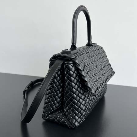 2025年7月9日入荷新作#Bottega Veneta 776783top handle  1100  size19*26*11cm   極品/正規品同様/人気/革/バッグ/AJ工場