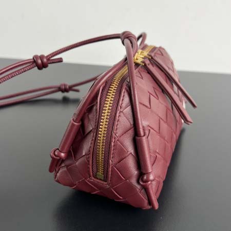 2025年7月9日入荷新作#Bottega Veneta Concert  ouch  794258   lntrecciato   18.5*11.5*8.5   極品/正規品同様/人気/革/バッグ/AJ工場