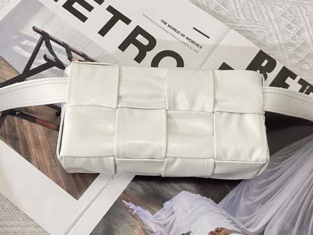 2025年7月9日入荷新作#Bottega Veneta   18.5x5x9特価/人気/革/バッグ/AJ工場