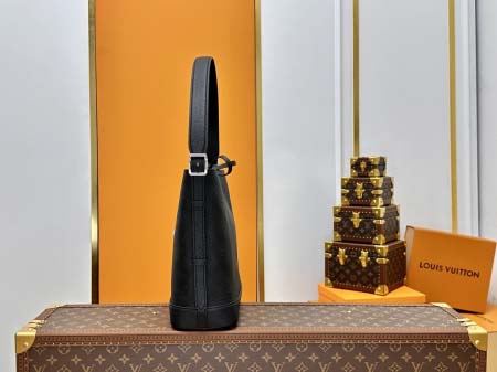 2025年7月10日入荷新作M12139 Flore Monogram  28 x 27x10極品/正規品同様/人気/革/バッグルイヴィトン/CX工場