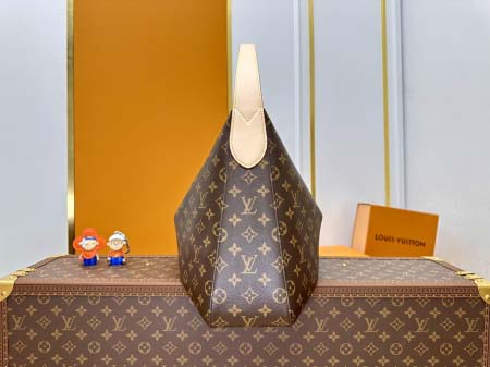 2025年7月10日入荷新作M12098 SLOUCHY    Slouchy Monogram  40x31x11極品/正規品同様/人気/革/バッグルイヴィトン/CX工場