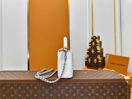 2025年7月10日入荷新作M83116 CAPUCINES 27x14x8極品/正規品同様/人気/革/バッグルイヴィトン/CX工場