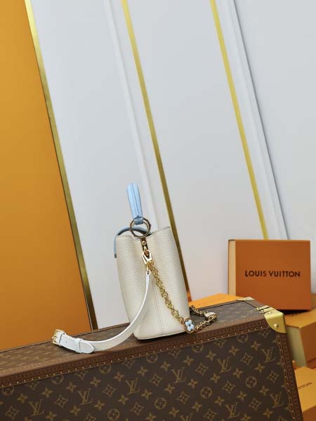 2025年7月10日入荷新作M23954  :27x17.5x9CM極品/正規品同様/人気/革/バッグルイヴィトン/CX工場