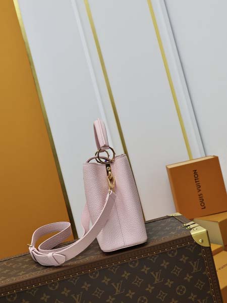 2025年7月10日入荷新作CAPUCINES BB  M24728  Capucines 27x17.3x9極品/正規品同様/人気/革/バッグルイヴィトン/CX工場