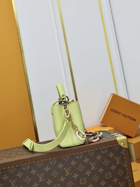 2025年7月10日入荷新作M24683 CAPUCINES    Capucines Taurillon 21 x 14x8極品/正規品同様/人気/革/バッグルイヴィトン/CX工場