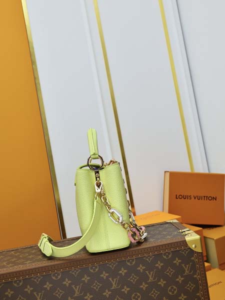 2025年7月10日入荷新作M24684 CAPUCINES BB   Capucines BBTaurillon 27 x 18x9極品/正規品同様/人気/革/バッグルイヴィトン/CX工場